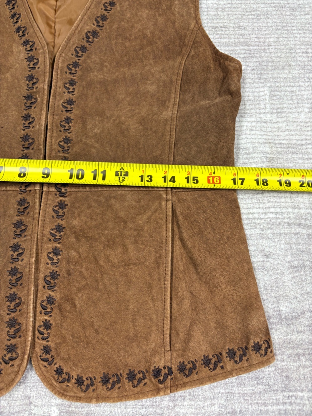VTG Dark Brown Suede Leather Embroidered Vest Sz M Fairy Coachella Renaissance - Picture 5 of 11